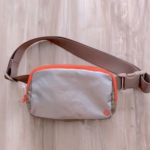 ❤️ Lululemon Rare Silver Brown and Orange Everywhere Belt Bag SVME/SNDN/HIOR NWT